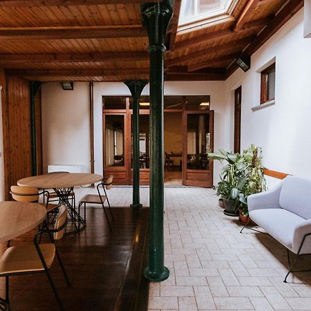 Manfredi Ristorante Con Alloggio Romentino Екстериор снимка