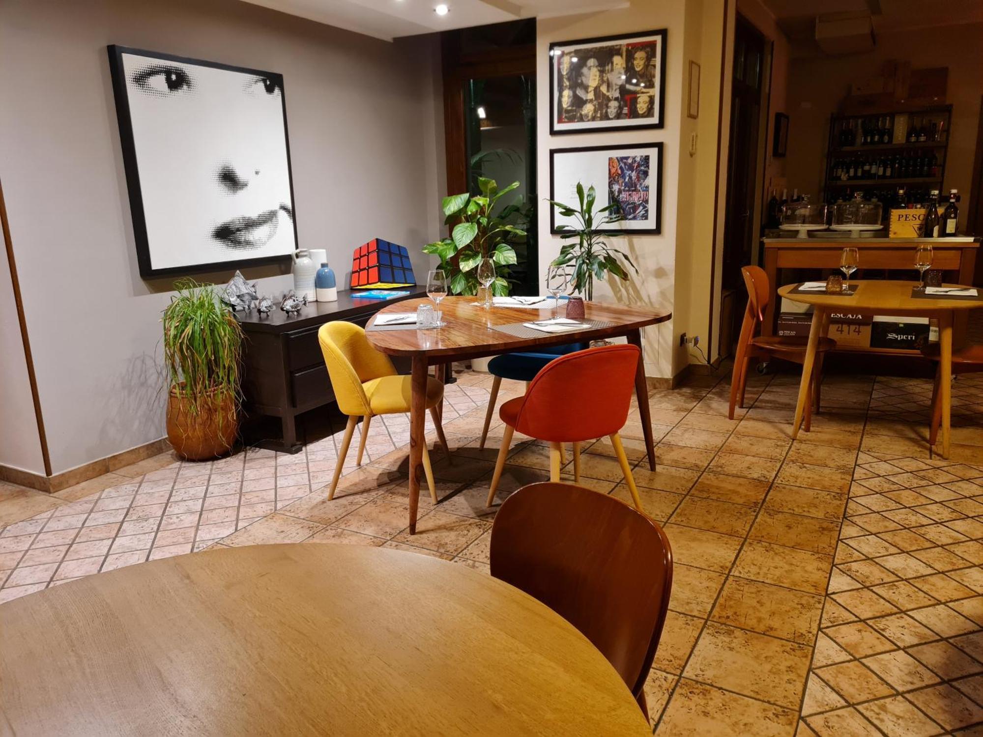 Manfredi Ristorante Con Alloggio Romentino Екстериор снимка